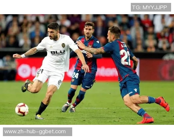 埃瓦尔主场迎战毕尔巴鄂双方争夺西甲宝贵积分的精彩对决 埃瓦尔主场迎战毕尔巴鄂双方争夺西甲宝贵积分的精彩对决