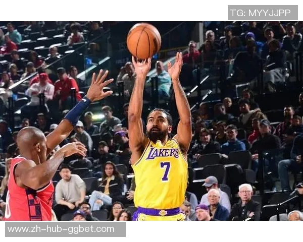 2012年湖人与快船激战回顾:洛城德比的精彩瞬间与经典对决 2012年湖人与快船激战回顾:洛城德比的精彩瞬间与经典对决